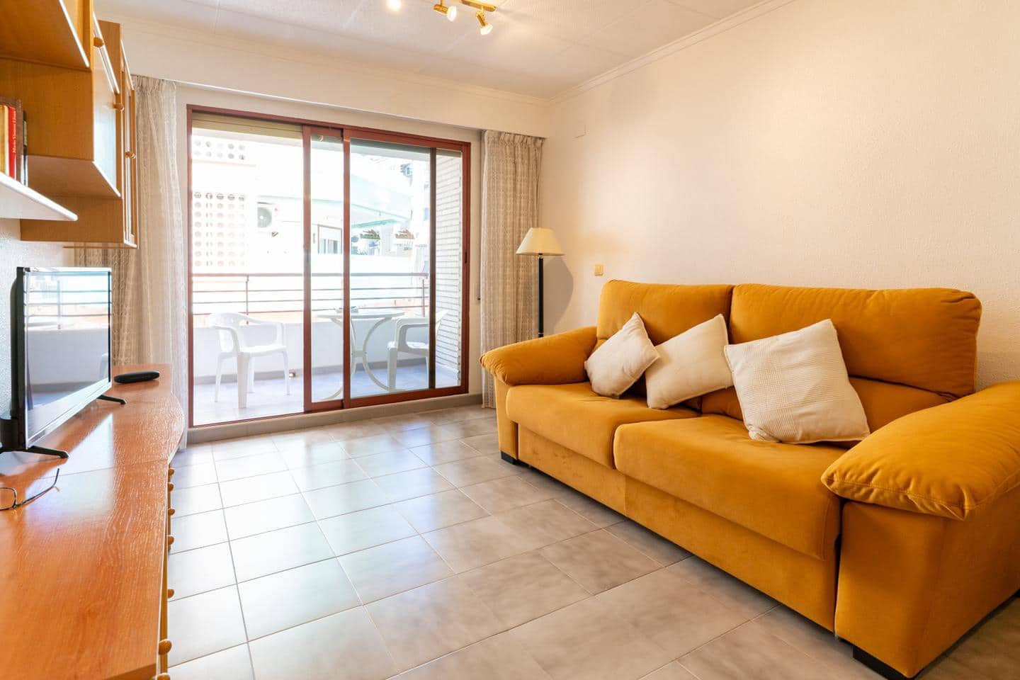 Piso de 2 habitaciones en Santa Pola en venta - 169.000 € (Ref: 9865943)