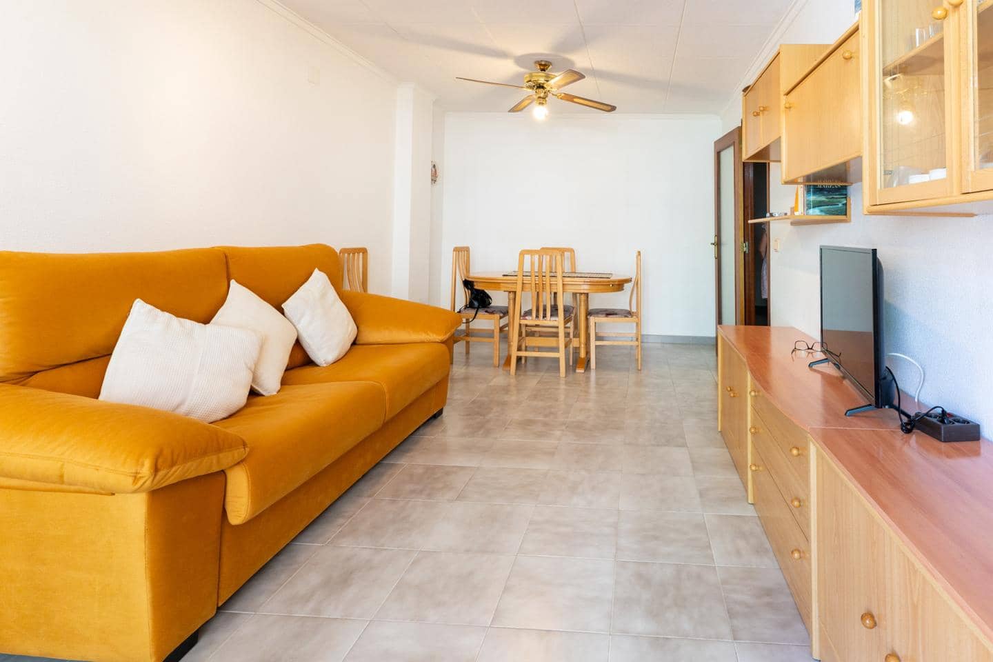 Piso de 2 habitaciones en Santa Pola en venta - 169.000 € (Ref: 9865943)