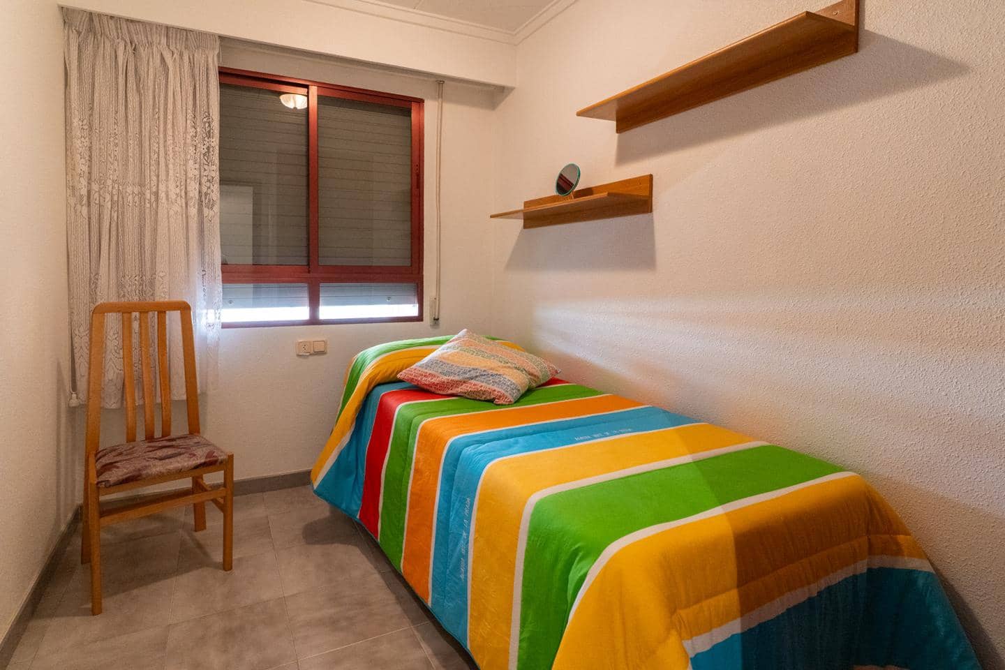 Piso de 2 habitaciones en Santa Pola en venta - 169.000 € (Ref: 9865943)
