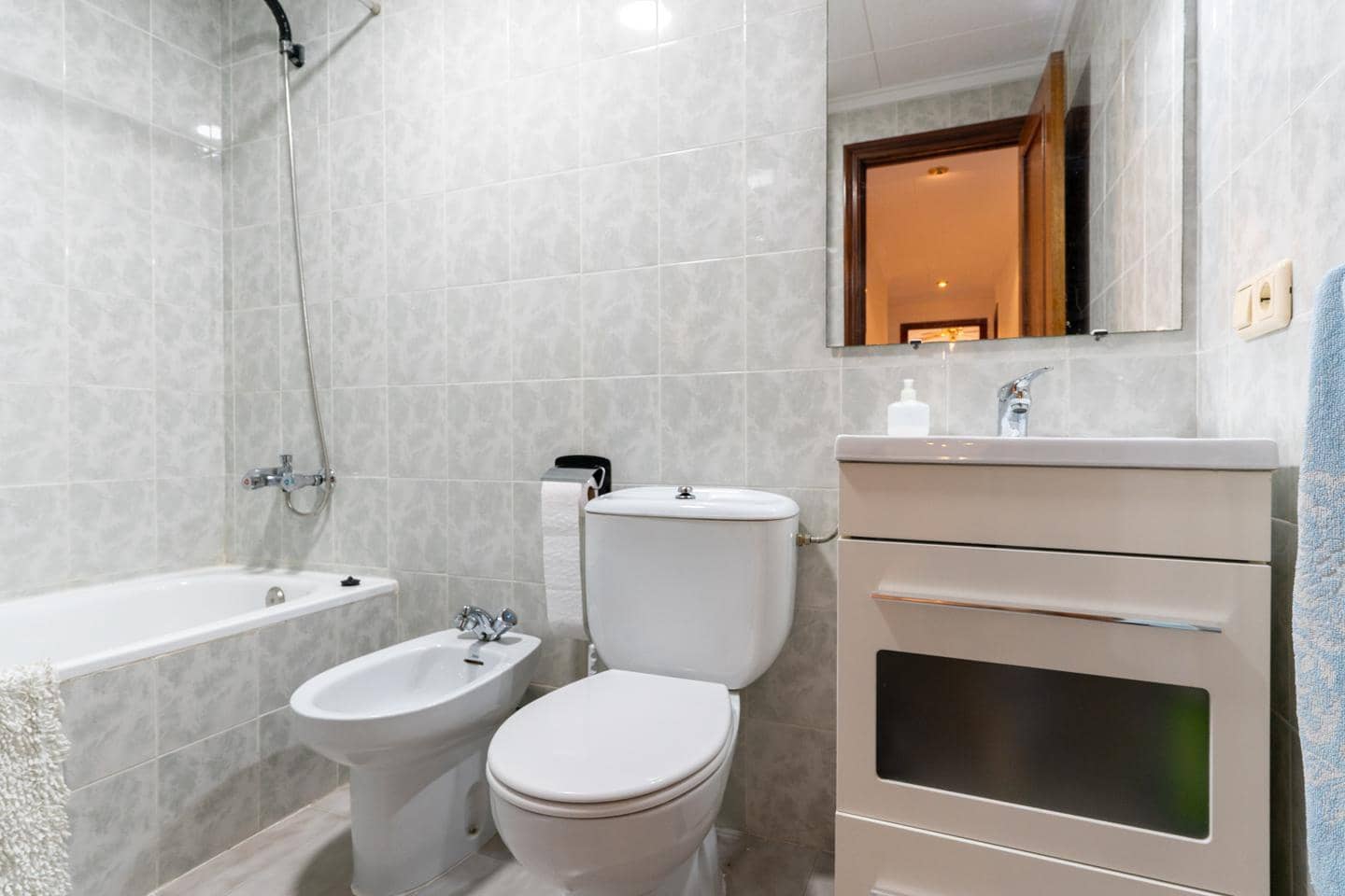 Piso de 2 habitaciones en Santa Pola en venta - 169.000 € (Ref: 9865943)