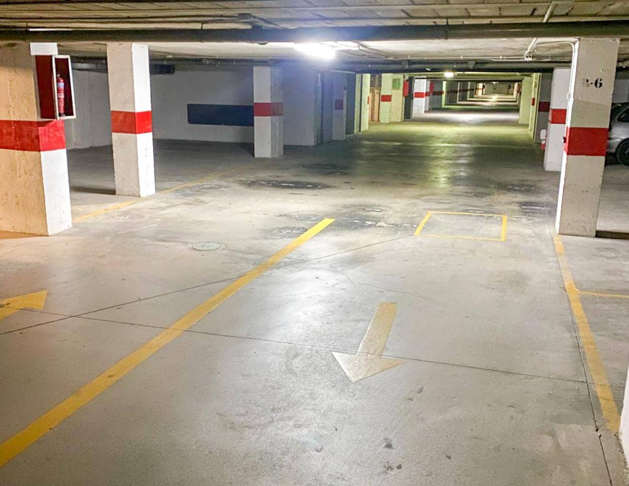 Garage for sale in Santa Pola - € 16,000 (Ref: 9873855)