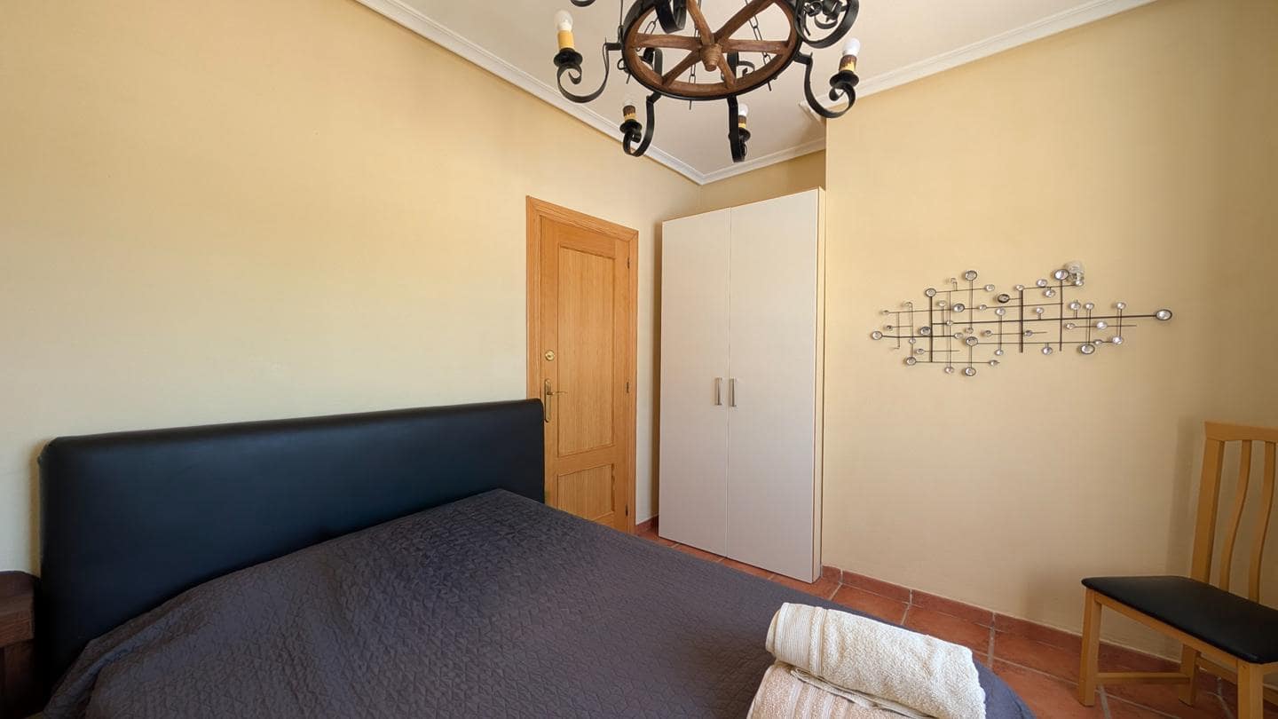 4 Zimmer Villa zu verkaufen in Elche / Elx mit Pool Garage - 850.000 € (Ref: 9901632)