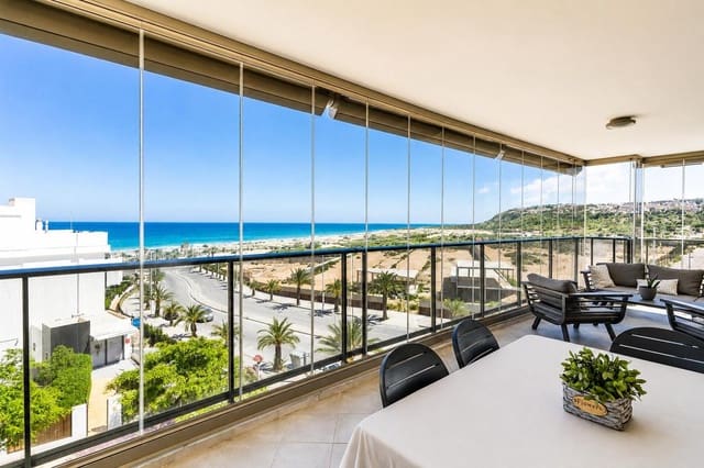 3 makuuhuone Asunto myytävänä paikassa Arenales del Sol, Elche / Elx mukana uima-altaan 
autotalli - 742 000 € (Ref: 9905083)