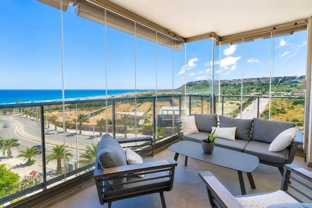 3 makuuhuone Asunto myytävänä paikassa Arenales del Sol, Elche / Elx mukana uima-altaan 
autotalli - 742 000 € (Ref: 9905083)