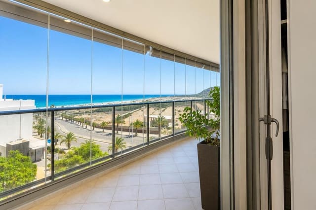 3 makuuhuone Asunto myytävänä paikassa Arenales del Sol, Elche / Elx mukana uima-altaan 
autotalli - 742 000 € (Ref: 9905083)