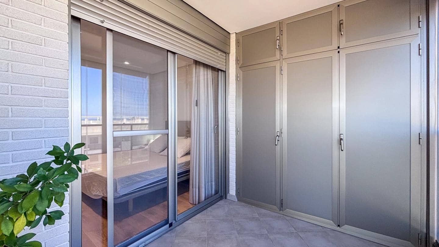 3 makuuhuone Asunto myytävänä paikassa Arenales del Sol mukana uima-altaan 
autotalli - 742 000 € (Ref: 9905083)
