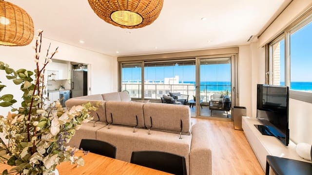 3 makuuhuone Asunto myytävänä paikassa Arenales del Sol, Elche / Elx mukana uima-altaan 
autotalli - 742 000 € (Ref: 9905083)