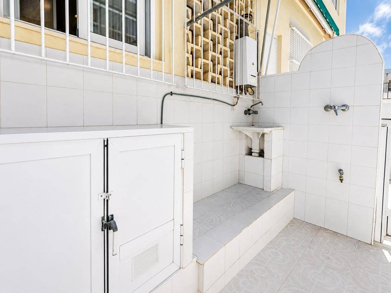 4 quarto Apartamento para venda em Santa Pola com garagem - 318 000 € (Ref: 9913766)