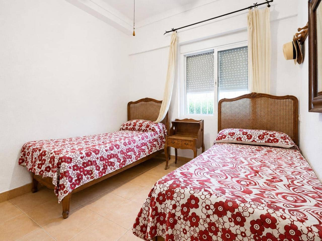 4 quarto Apartamento para venda em Santa Pola com garagem - 318 000 € (Ref: 9913766)