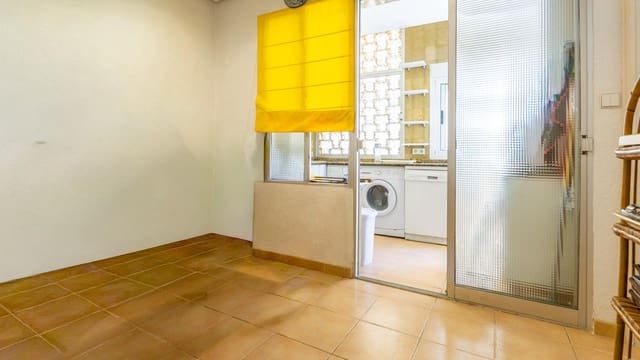 4 quarto Apartamento para venda em Calas Santiago Bernabéu, Santa Pola com garagem - 318 000 € (Ref: 9913766)