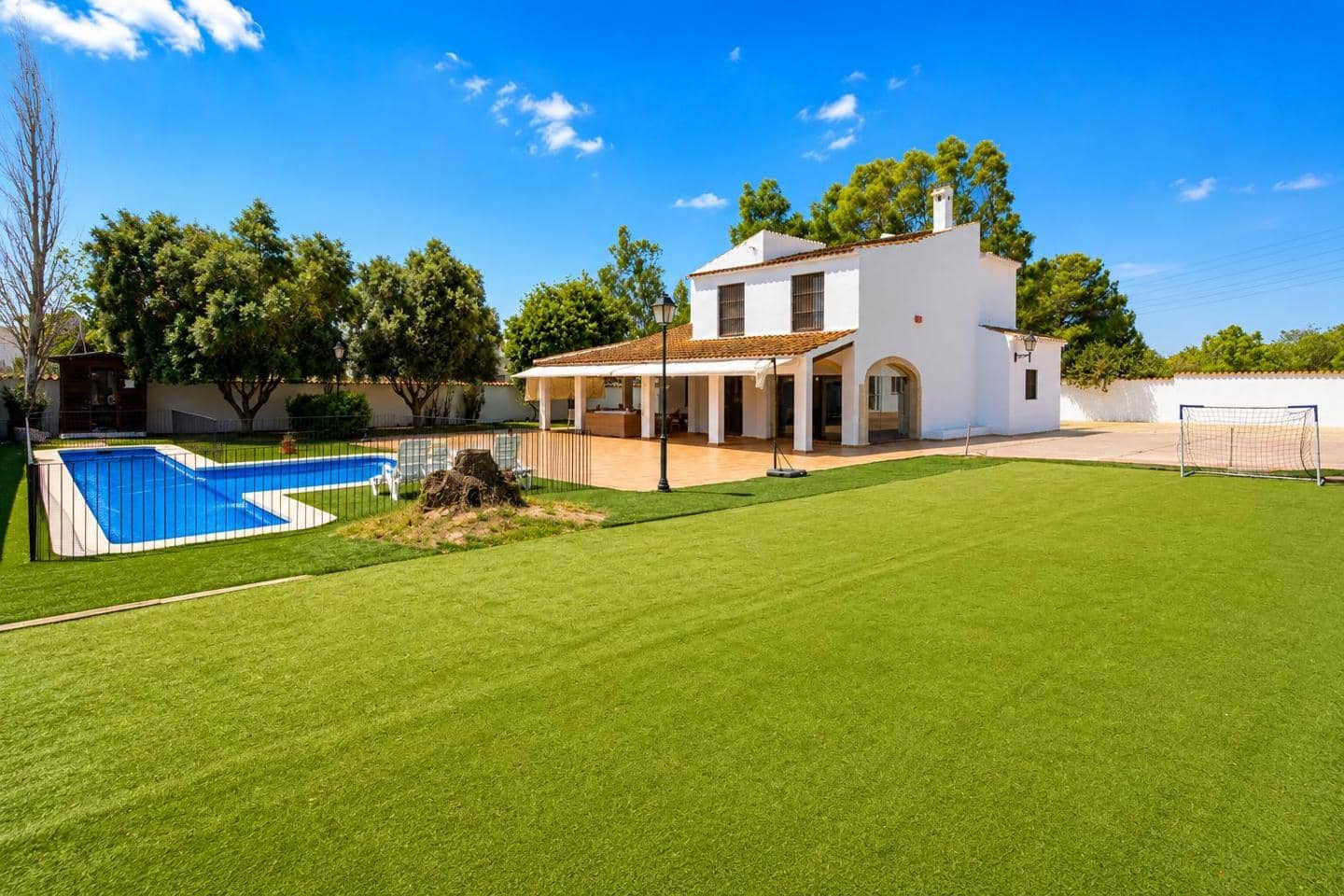 4 chambre Villa/Maison à vendre à Santa Pola avec piscine garage - 795 000 € (Ref: 9928091)