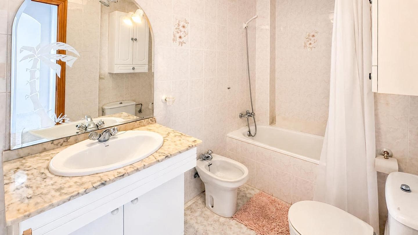 1 sypialnia Mieszkanie na sprzedaż w Santa Pola z basenem garażem - 169 000 € (Ref: 9936692)