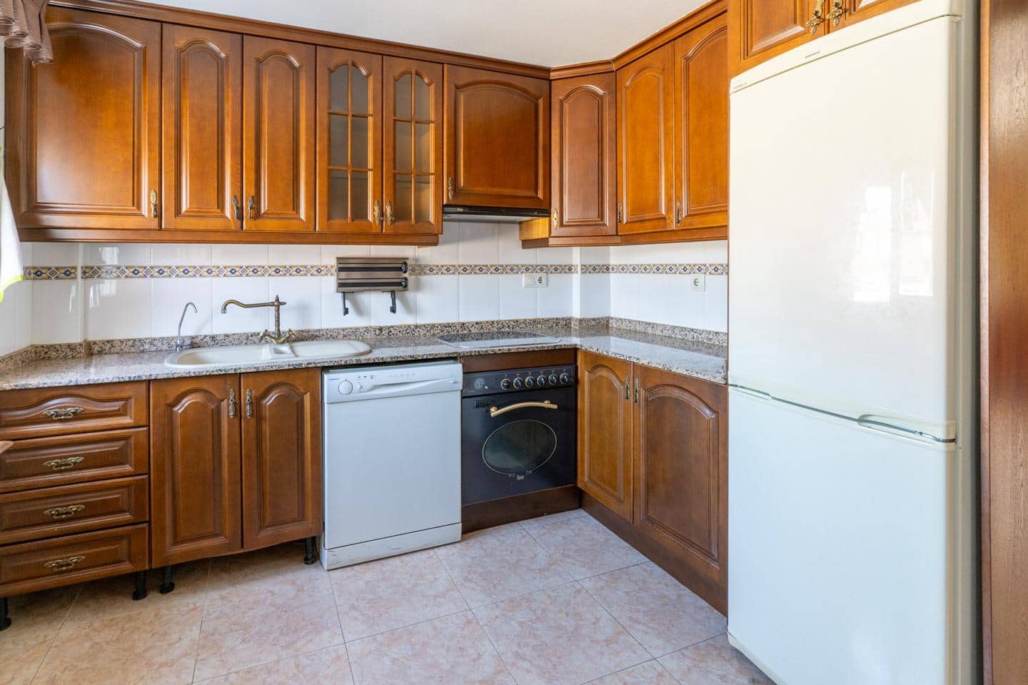 3 soveværelse Villa til salg i Santa Pola med swimmingpool garage - € 336.000 (Ref: 9941269)