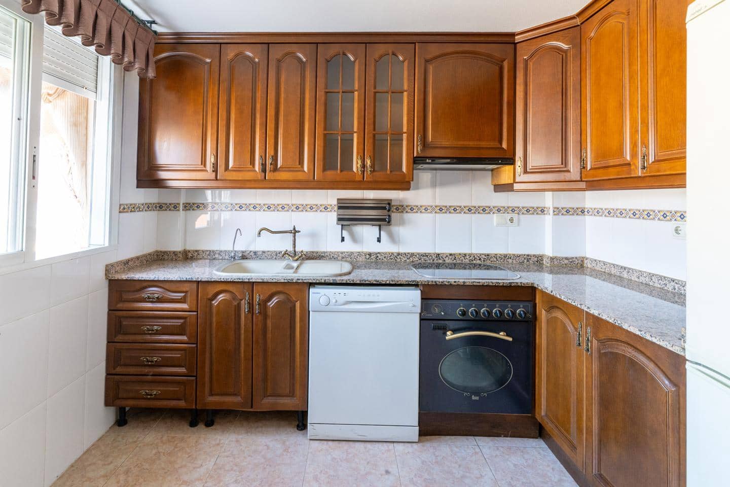 3 soveværelse Villa til salg i Santa Pola med swimmingpool garage - € 336.000 (Ref: 9941269)
