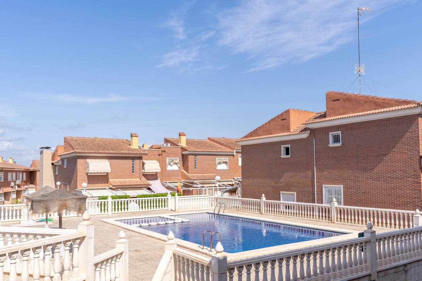 3 soveværelse Villa til salg i Santa Pola med swimmingpool garage - € 336.000 (Ref: 9941269)