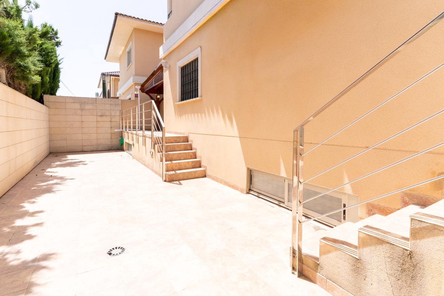 3 soveværelse Villa til salg i Elche / Elx med garage - € 795.000 (Ref: 9941270)