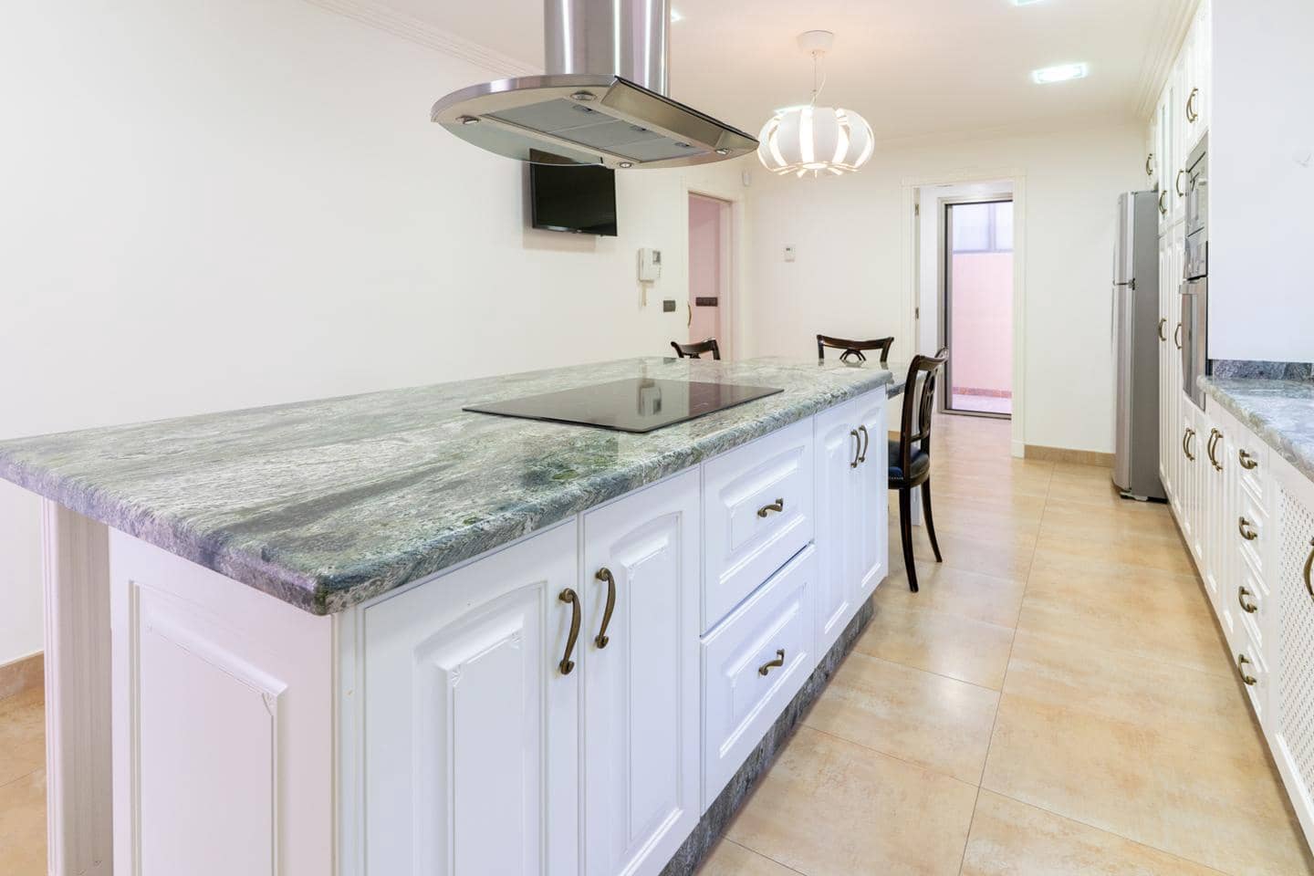3 soveværelse Villa til salg i Elche / Elx med garage - € 795.000 (Ref: 9941270)