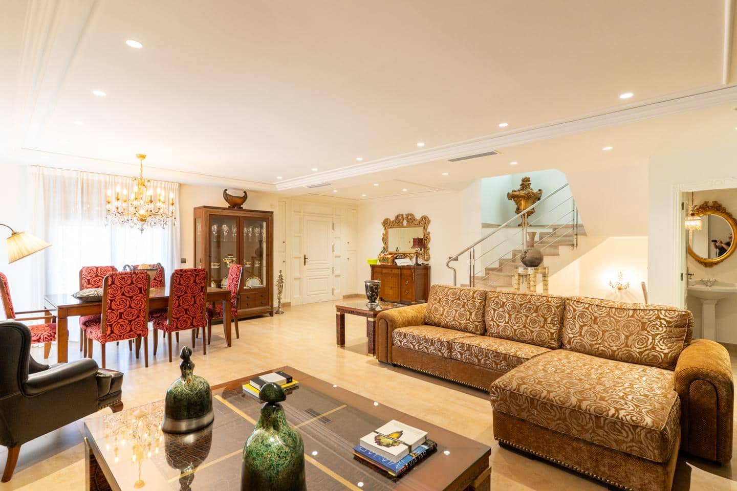 3 soveværelse Villa til salg i Elche / Elx med garage - € 795.000 (Ref: 9941270)