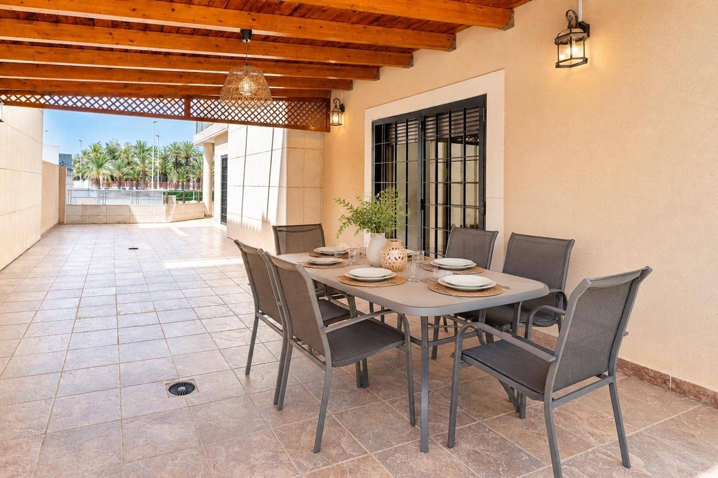 3 soveværelse Villa til salg i Elche / Elx med garage - € 795.000 (Ref: 9941270)
