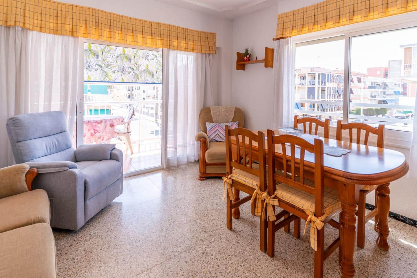 3 sovrum Lägenhet till salu i Santa Pola med garage - 239 000 € (Ref: 9956541)