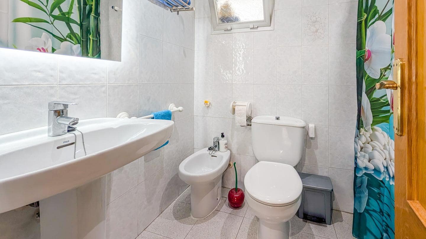 4 quarto Apartamento para venda em Santa Pola com garagem - 299 000 € (Ref: 9960979)