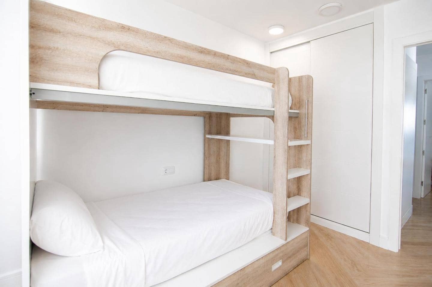 3 quarto Apartamento para venda em Arenales del Sol com garagem - 419 000 € (Ref: 9965895)