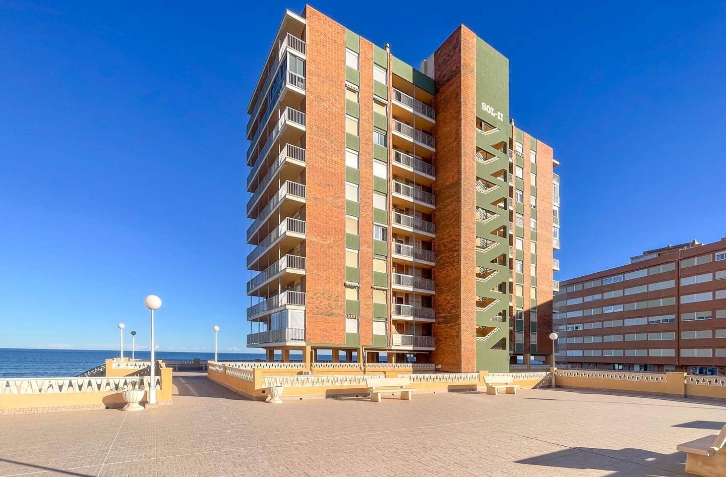 3 quarto Apartamento para venda em Arenales del Sol com garagem - 419 000 € (Ref: 9965895)