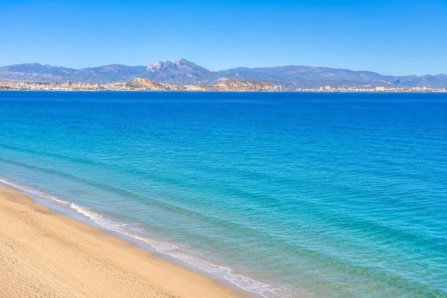 3 quarto Apartamento para venda em Arenales del Sol com garagem - 419 000 € (Ref: 9965895)