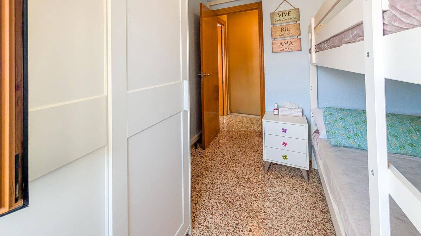 Chalet de 2 habitaciones en Santa Pola en venta - 199.000 € (Ref: 9971496)
