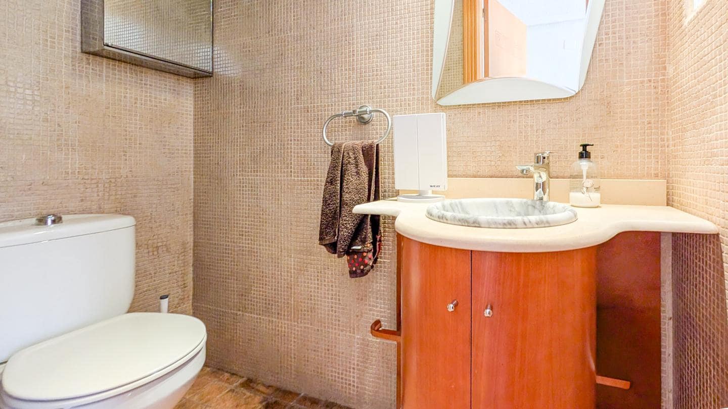 Chalet de 2 habitaciones en Santa Pola en venta - 199.000 € (Ref: 9971496)