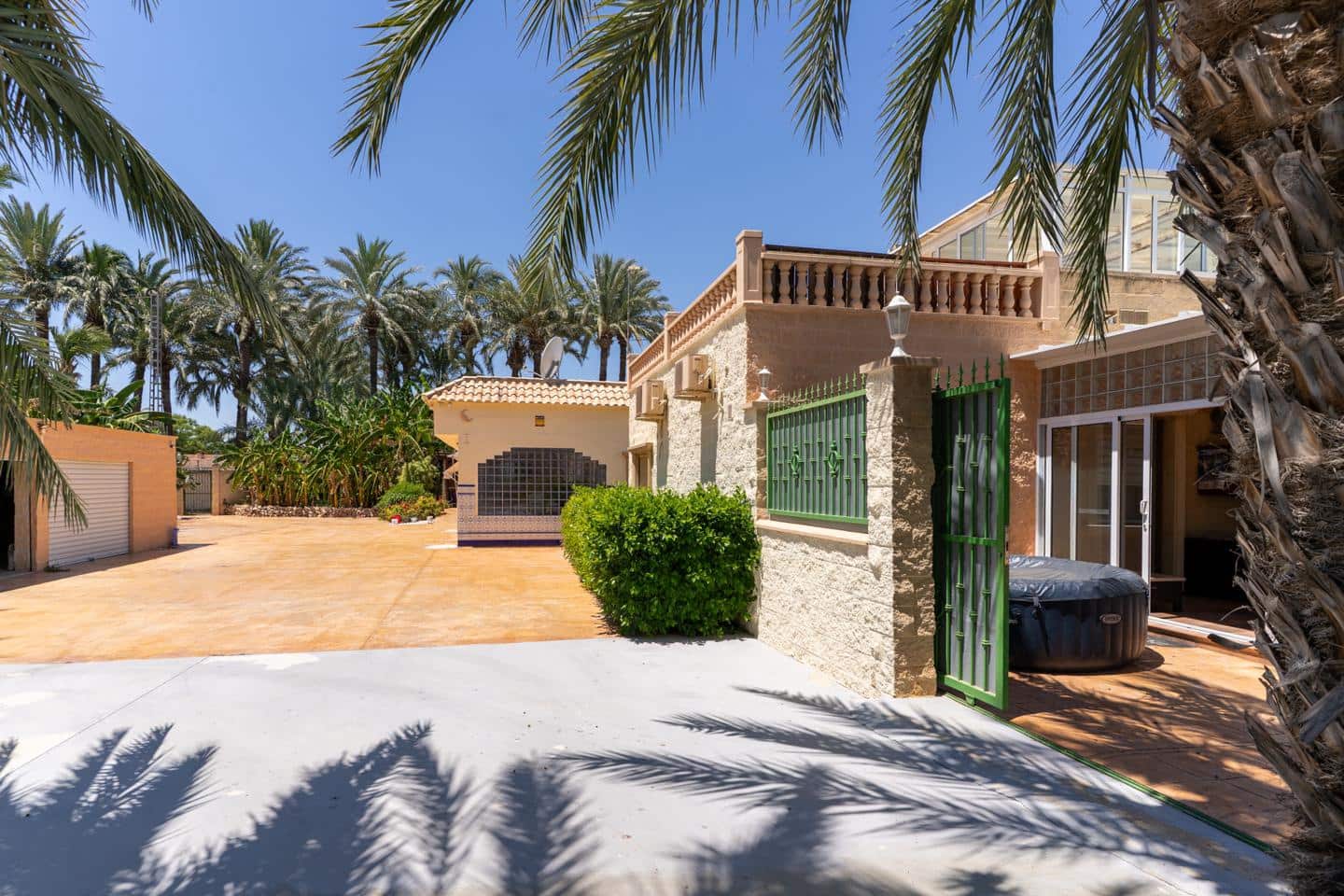 5 sypialnia Willa na sprzedaż w Elche / Elx z basenem garażem - 519 000 € (Ref: 9971747)