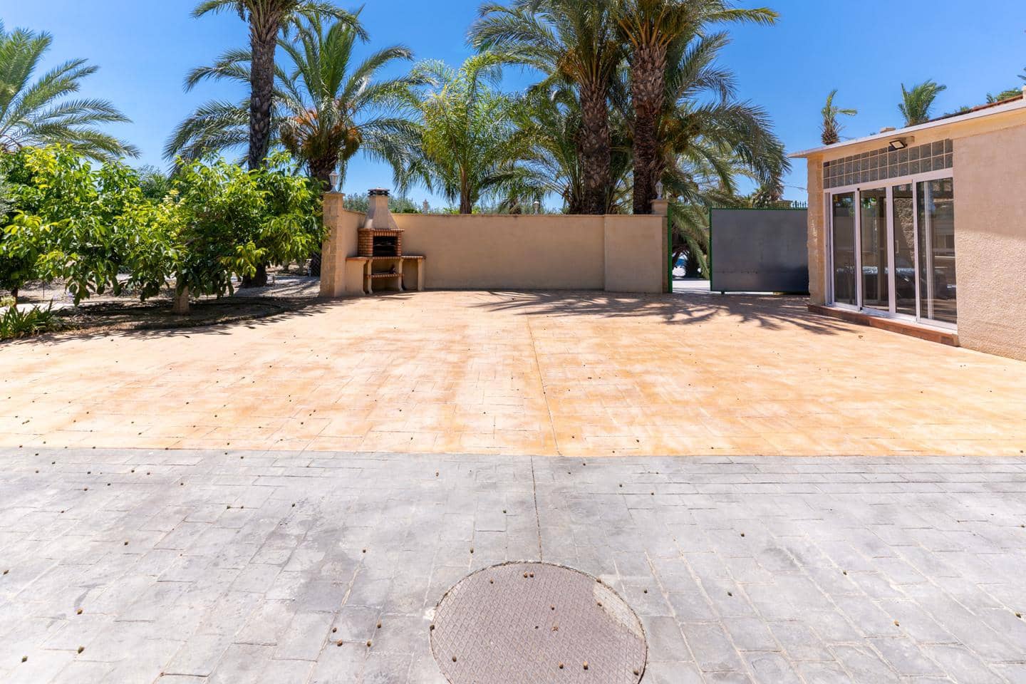 5 sypialnia Willa na sprzedaż w Elche / Elx z basenem garażem - 519 000 € (Ref: 9971747)