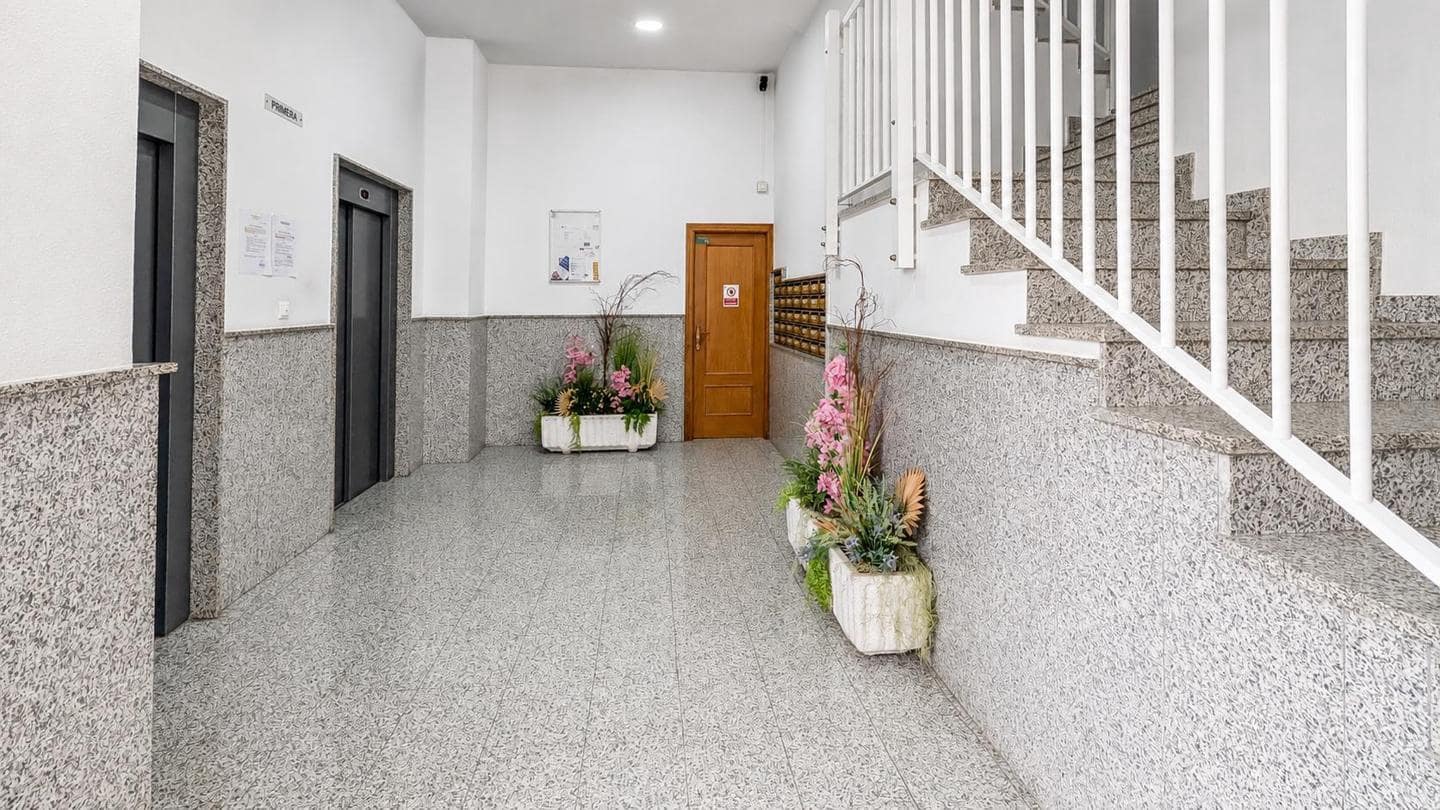 1 chambre Appartement à vendre à Santa Pola - 159 000 € (Ref: 9984010)