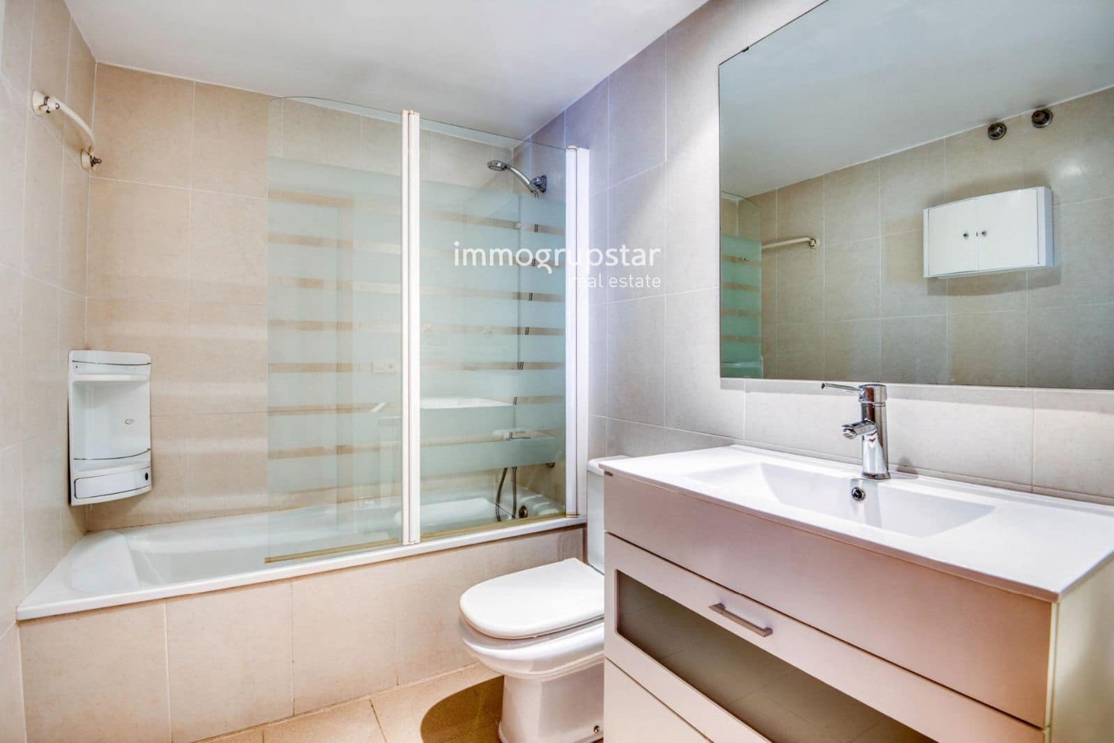 3 bedroom Flat for sale in Sant Feliu de Guixols with garage - € 235,000 (Ref: 10012589)