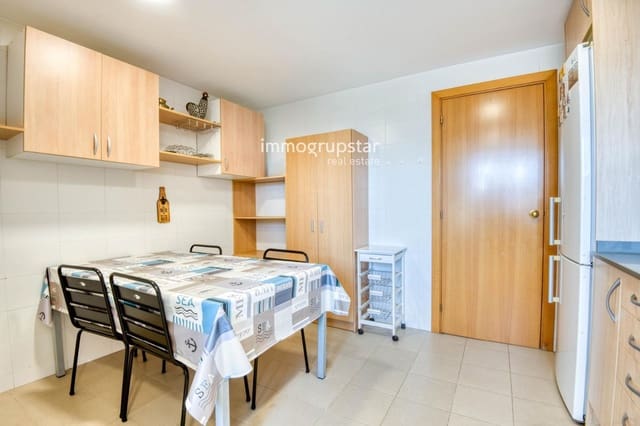 3 soveværelse Lejlighed til salg i Sant Feliu de Guíxols med garage - € 235.000 (Ref: 10012589)