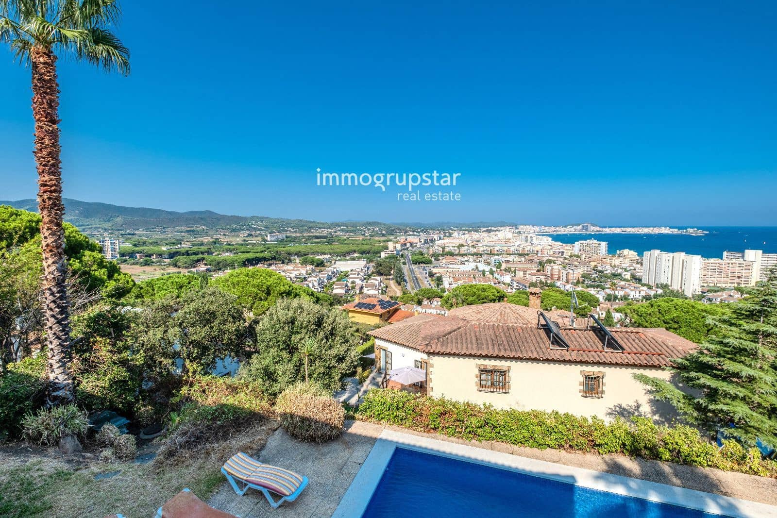 5 Zimmer Villa zu verkaufen in Sant Antoni de Calonge mit Pool Garage - 1.240.000 € (Ref: 10031053)
