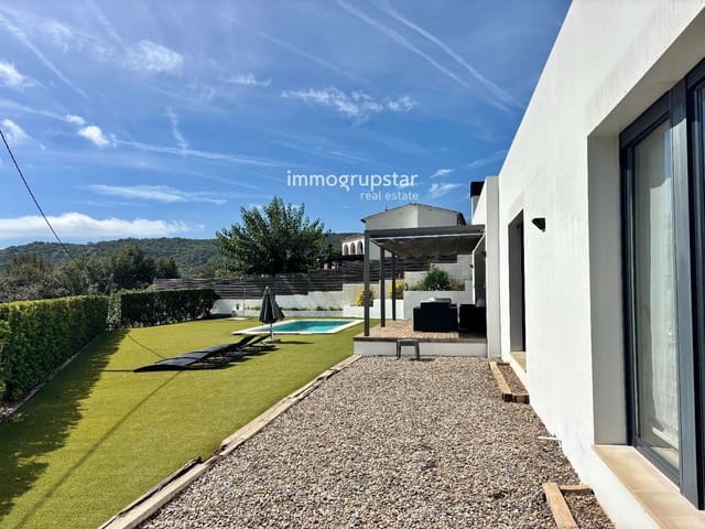 4 chambre Villa/Maison à vendre à Calonge i Sant Antoni avec piscine garage - 890 000 € (Ref: 10041342)