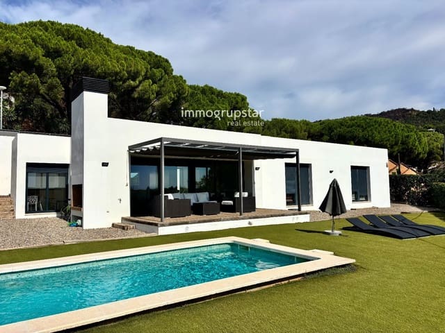 4 chambre Villa/Maison à vendre à Calonge i Sant Antoni avec piscine garage - 890 000 € (Ref: 10041342)