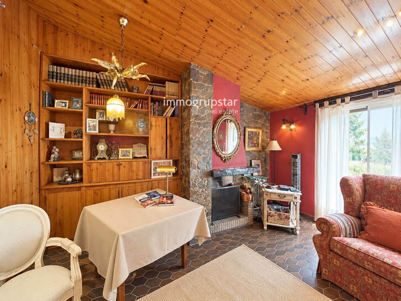 6 bedroom Villa for sale in Calonge i Sant Antoni - € 1,500,000 (Ref: 10111831)