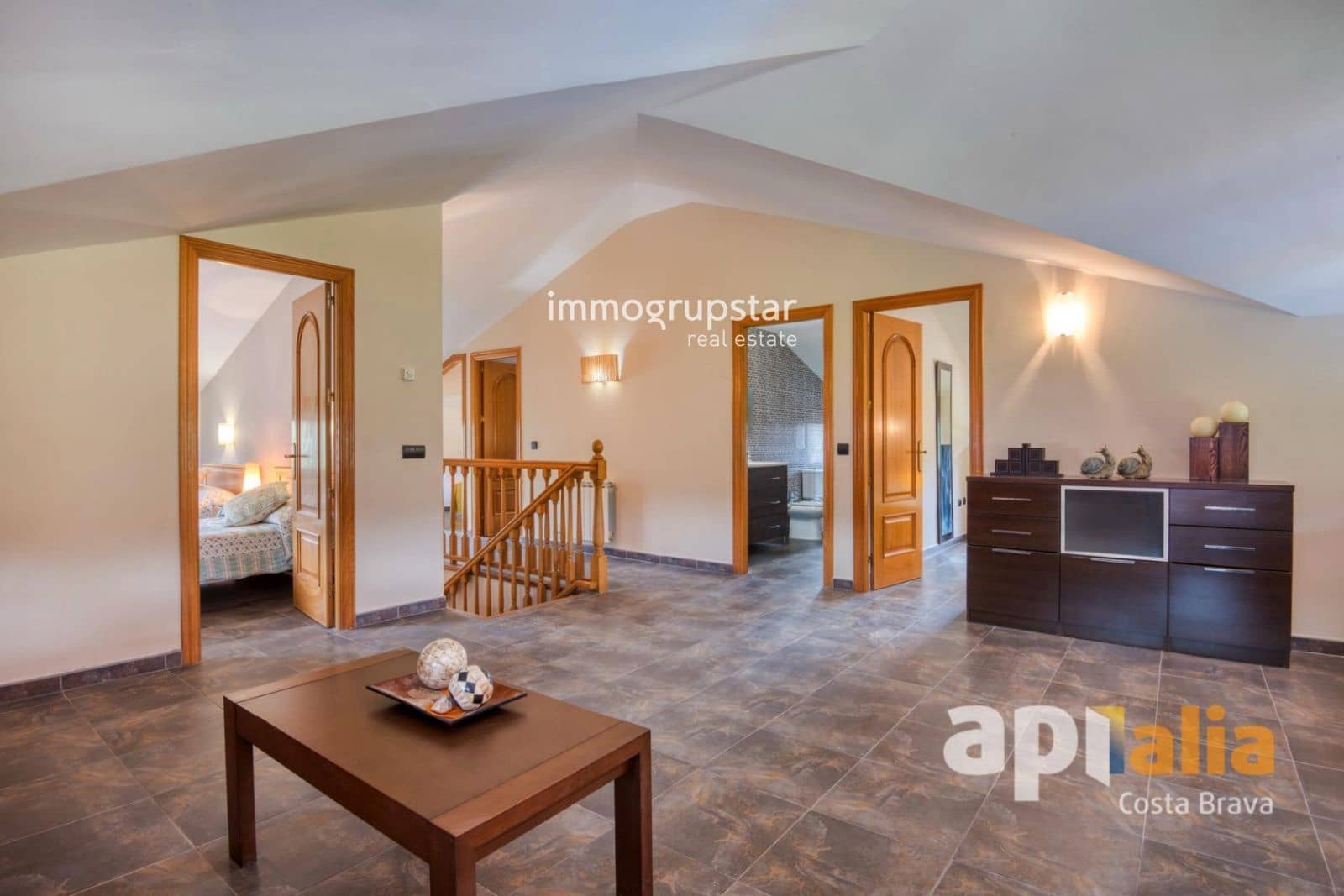 6 bedroom Villa for sale in Calonge i Sant Antoni with pool garage - € 650,000 (Ref: 10125070)