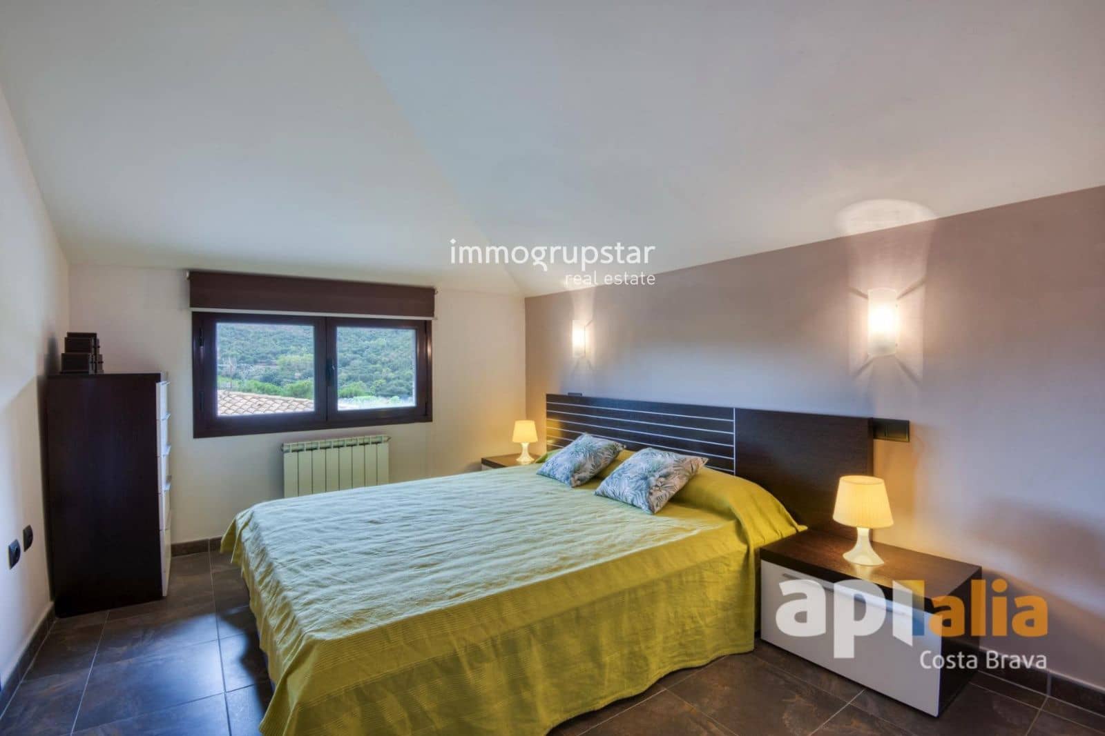 6 bedroom Villa for sale in Calonge i Sant Antoni with pool garage - € 650,000 (Ref: 10125070)