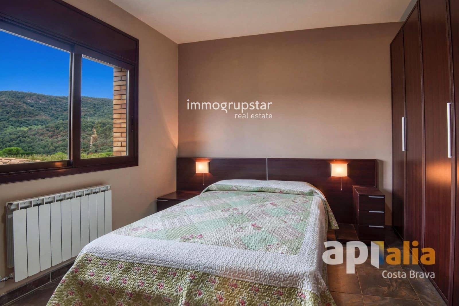 6 bedroom Villa for sale in Calonge i Sant Antoni with pool garage - € 650,000 (Ref: 10125070)