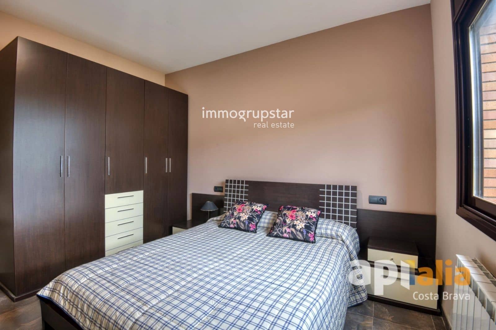 6 bedroom Villa for sale in Calonge i Sant Antoni with pool garage - € 650,000 (Ref: 10125070)
