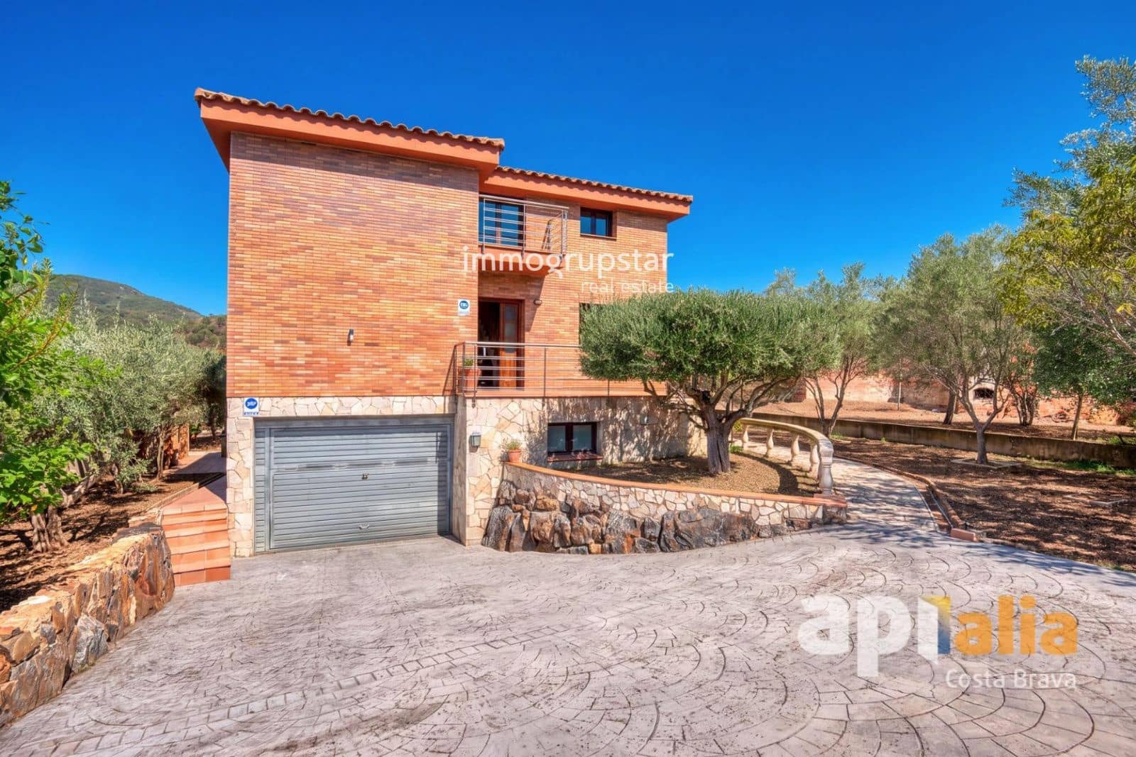6 bedroom Villa for sale in Calonge i Sant Antoni with pool garage - € 650,000 (Ref: 10125070)