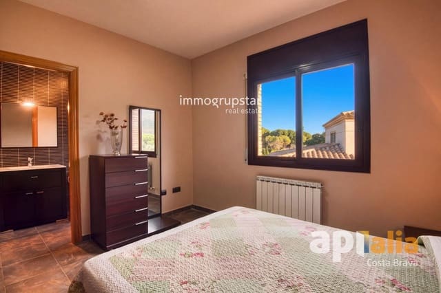 6 slaapkamer Villa te koop in Calonge i Sant Antoni met zwembad garage - € 650.000 (Ref: 10125070)