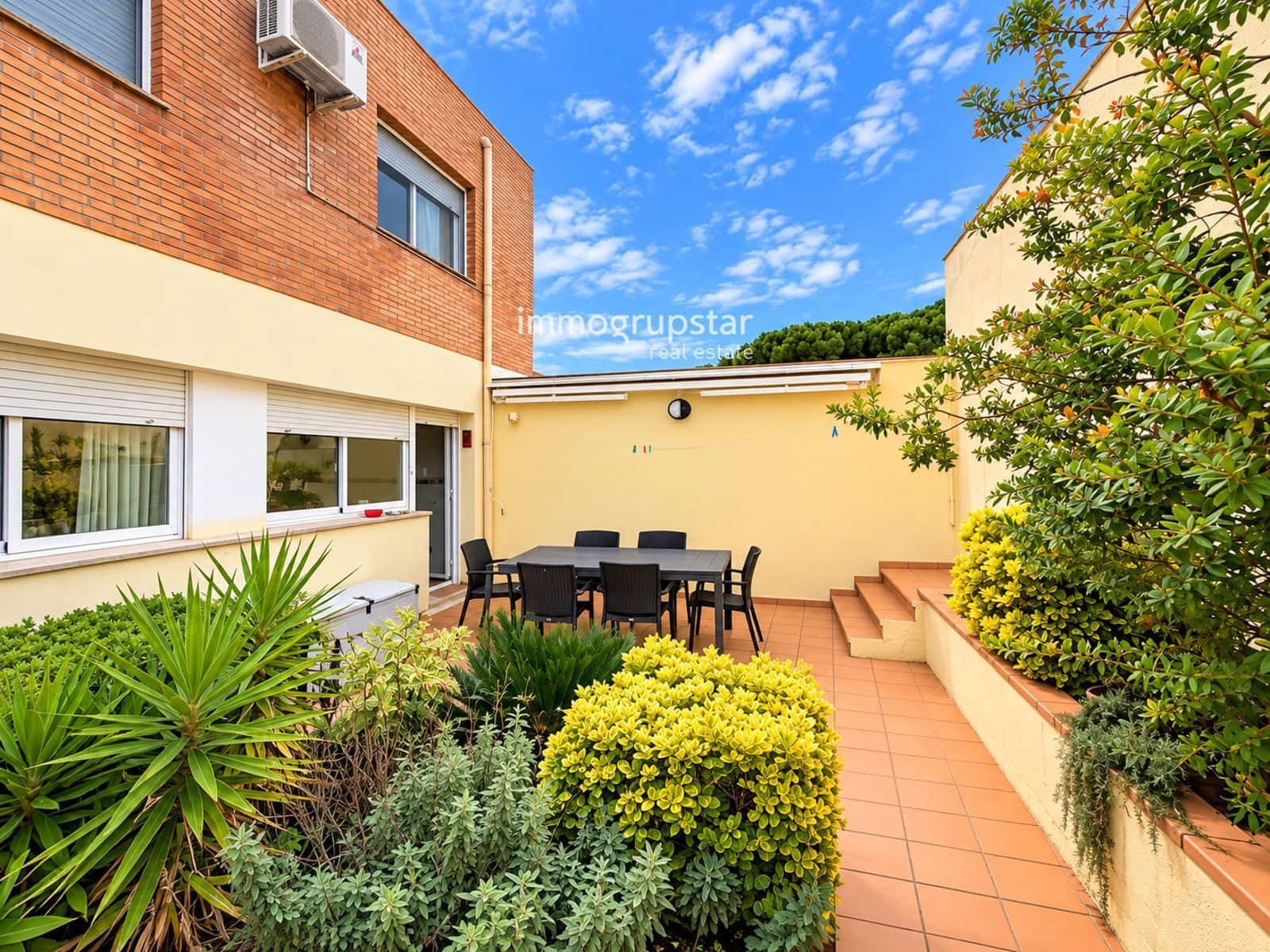 4 chambre Maison de Ville à vendre à Calonge i Sant Antoni avec piscine garage - 485 000 € (Ref: 10132191)