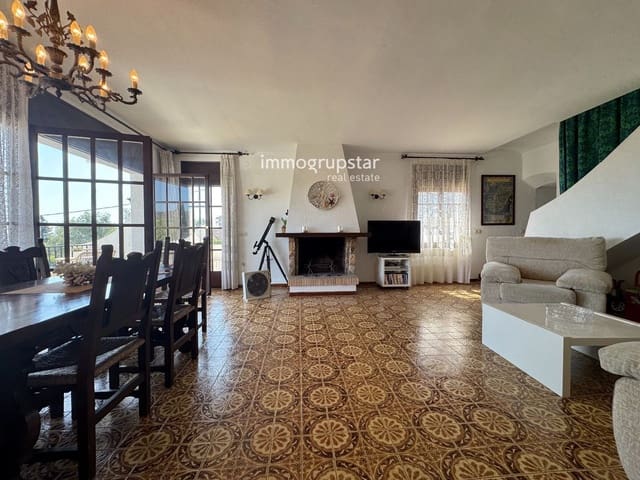 4 quarto Casa em Banda para venda em Platja d'Aro, Castell-Platja d'Aro com garagem - 485 000 € (Ref: 10136486)