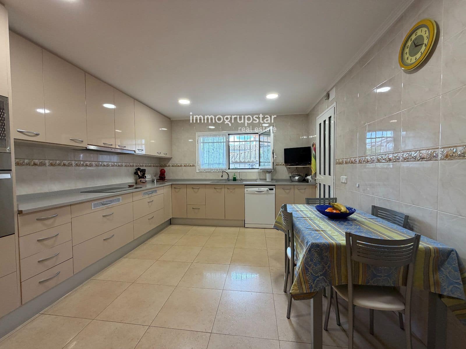 4 bedroom Villa for sale in Calonge i Sant Antoni with pool garage - € 648,000 (Ref: 10136616)