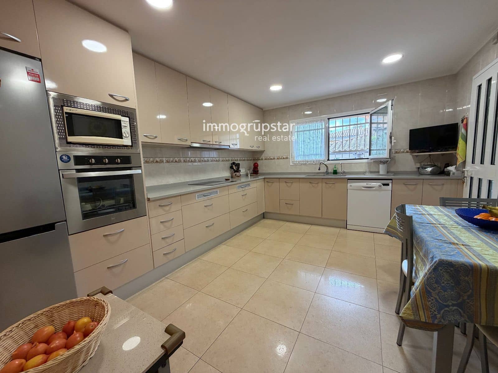 4 bedroom Villa for sale in Calonge i Sant Antoni with pool garage - € 648,000 (Ref: 10136616)