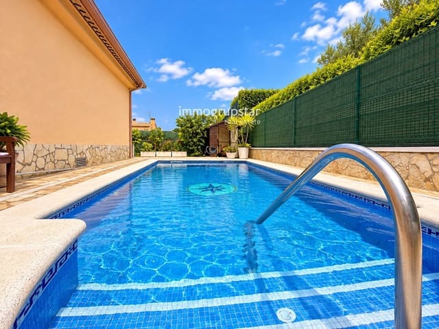 4 soveværelse Villa til salg i Calonge i Sant Antoni med swimmingpool garage - € 648.000 (Ref: 10136616)